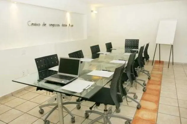 Seven Crown Express & Suites Cabo San Lucas - İş / Konferans