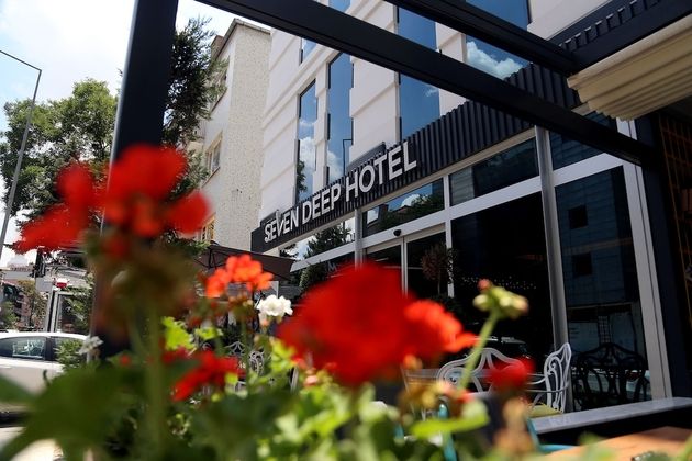 Seven Deep HotelFotoğrafı