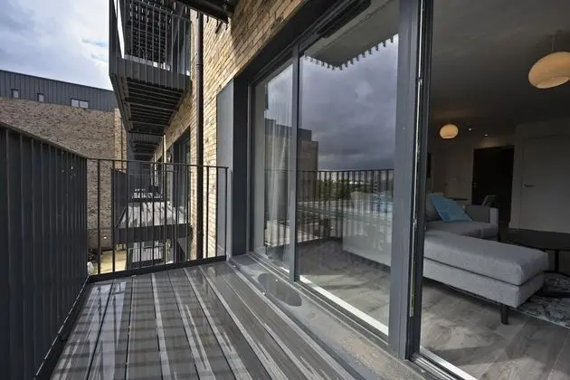 Seven Living Ashford - Luxury Studio Apartment