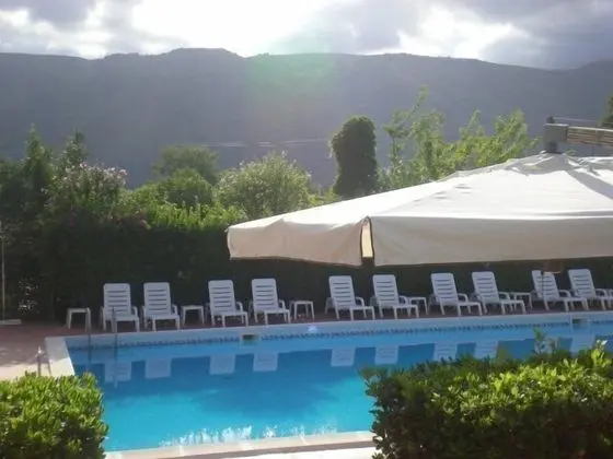 Hotel Seven Residence - Havuz
