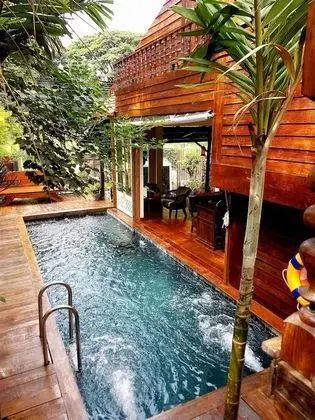 Seven Senses Guest House - Havuz