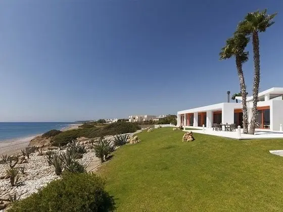 Villa Seven Villa Seven-seafront Private Villa With Pool - Oda