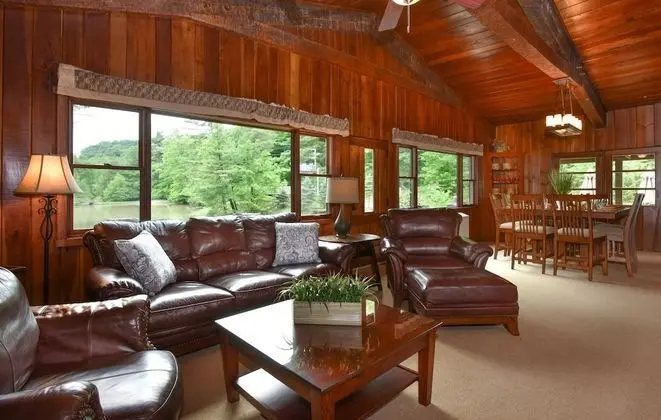 Seven Springs Resort Properties - Yerinde Yemek