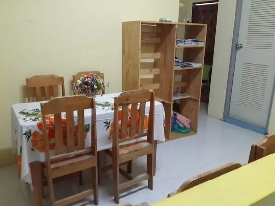 Seventeen Hostel - Lobi