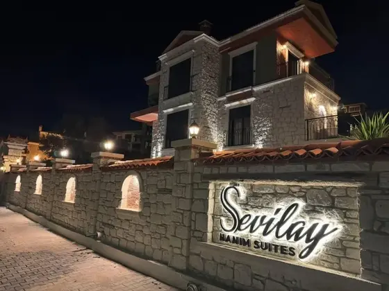 Sevilay Hanım Çeşme