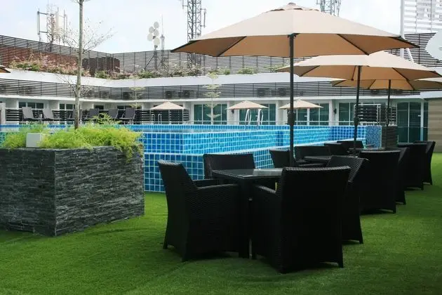 SFERA HOTEL - Dış Mekan