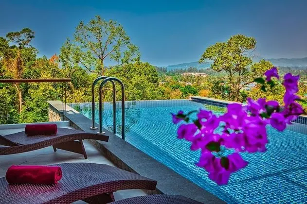 SHA Extra Plus Grand Villa Luxury Time - Havuz