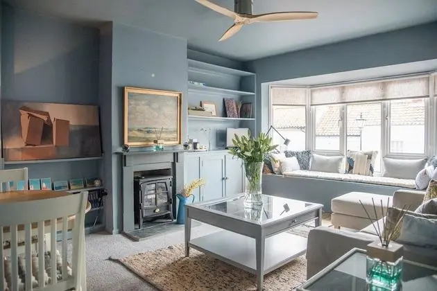 Shades of Grey, Aldeburgh
