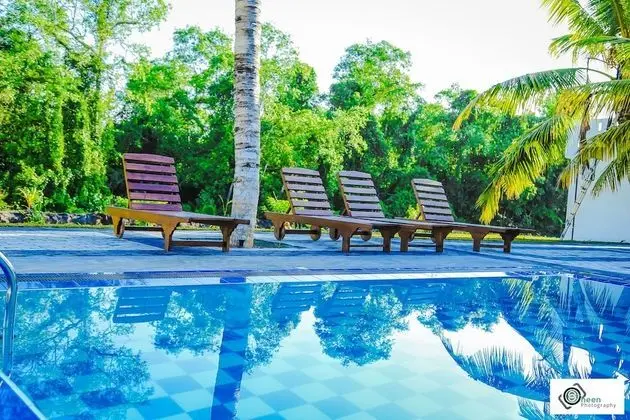 Shades Resort and Villa - Havuz