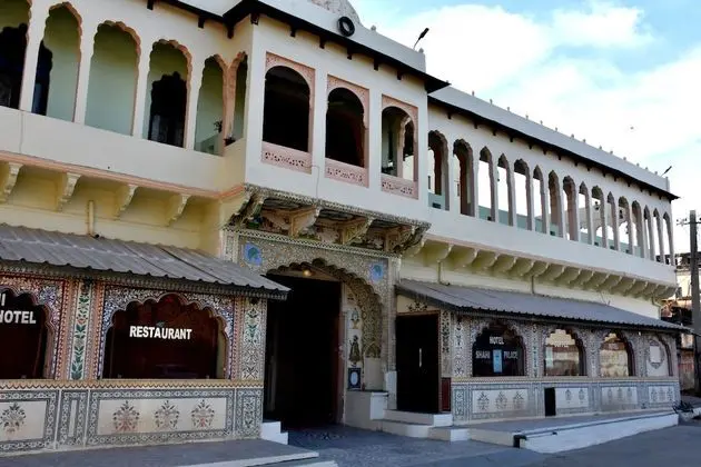 Hotel Shahi Palace