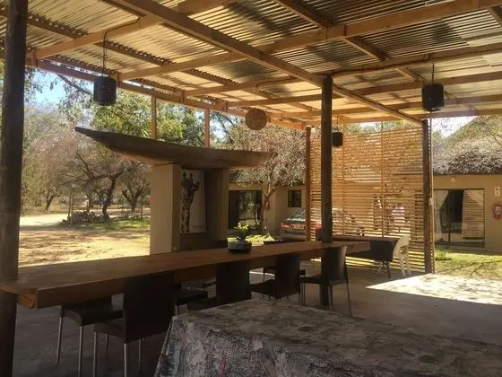 Shakawe Sands Lodge