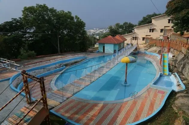 Shakthi Hill Resort