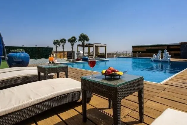 Shakun Hotels & Resorts Jaipur - Havuz