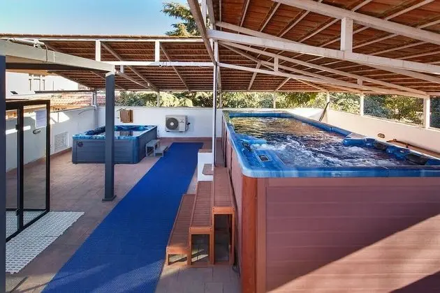 Shaligram Hotel & Spa - Havuz