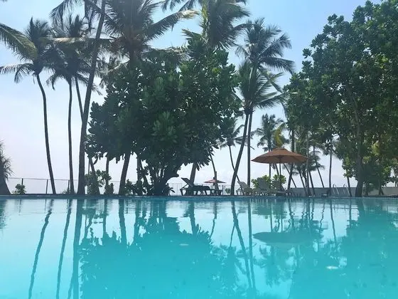 Shalimar Beach Resort - Havuz
