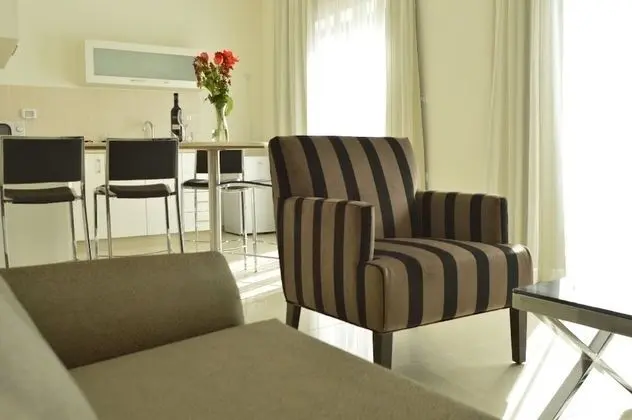 Shamai Suites Jerusalem - Oda Düzeni