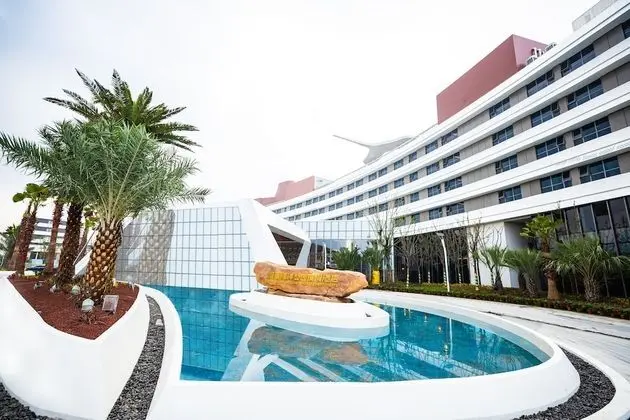 Shanghai Haichang Resort Hotel