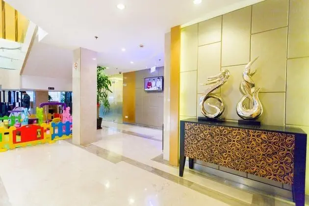 Shanghai Pudong Airport Yueshangju Hotel - Lobi
