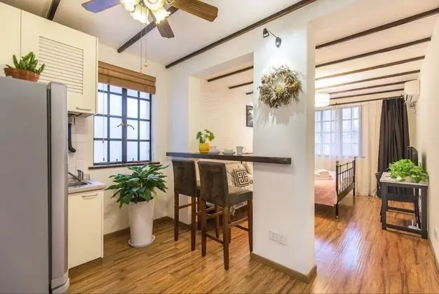 Shanghai Yanshe Huashan Road Branch