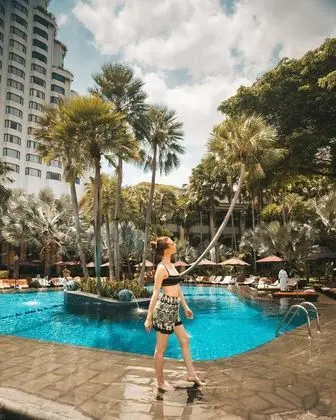 Shangri-La Hotel, Bangkok - Havuz