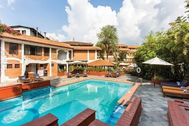 Shangri La Hotel - Havuz