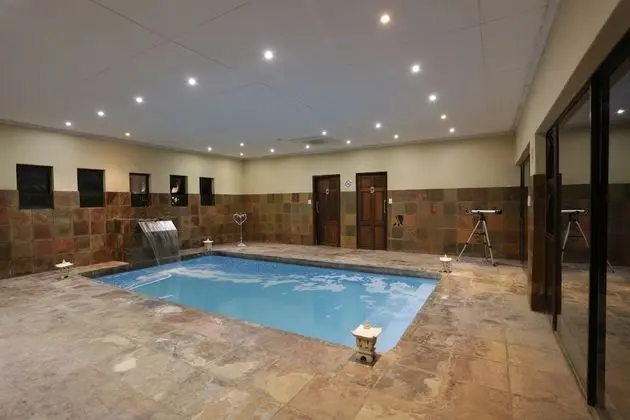 Shangri-La Manor - Adults Only - Spa