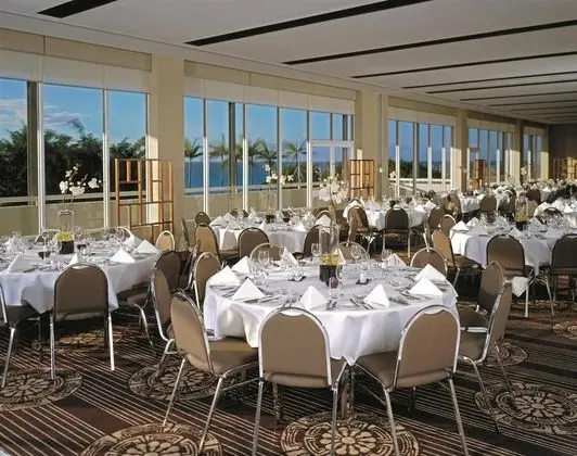 Shangri-La Hotel, The Marina, Cairns