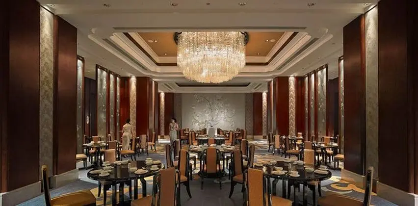 Shangri-La Hotel, Qinhuangdao - Yeme / İçme