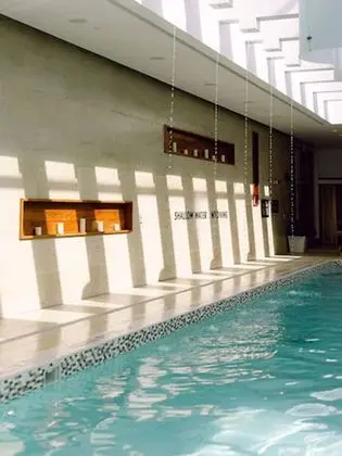 Shangri-La Hotel Toronto - Havuz