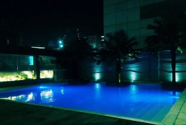 Shanika Properties at Fort Bonifacio - Havuz