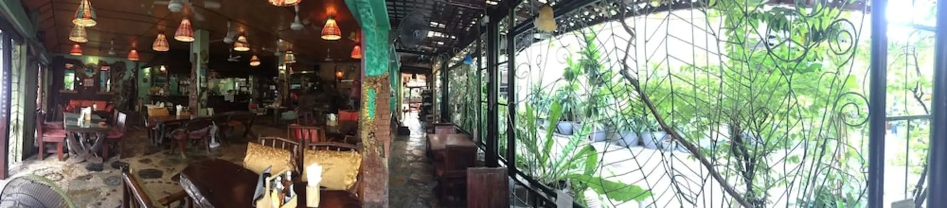 Shanti Lodge Bangkok - Yerinde Yemek