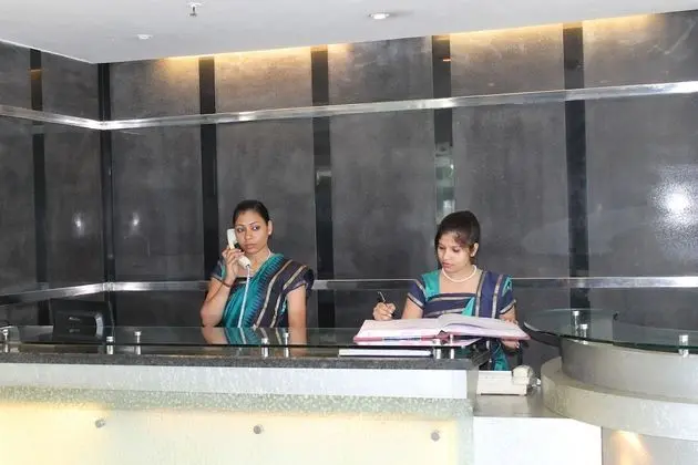 Hotel Shanti Palace - Lobi