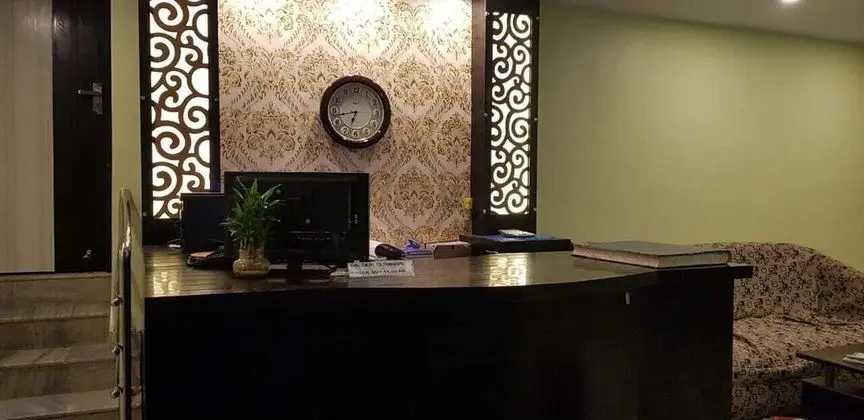 Hotel Shantinivas