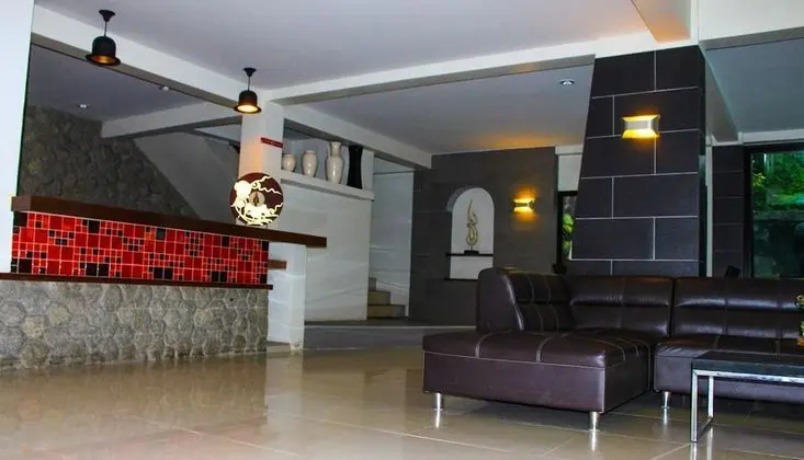 Sharaya Kata Hotel - Lobi