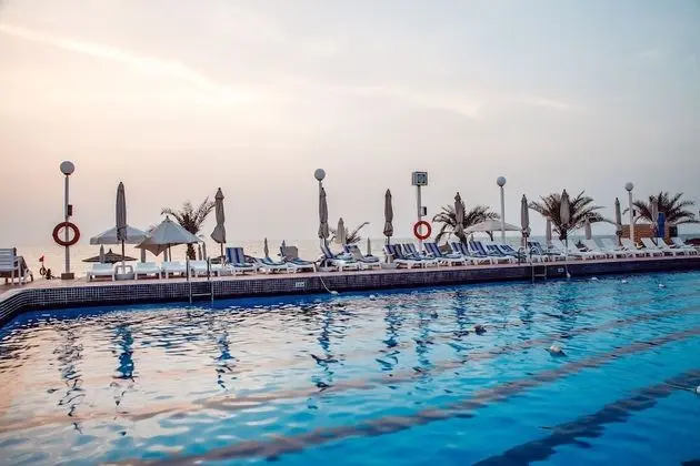 Sharjah Carlton Hotel - Havuz