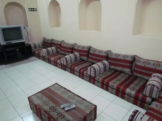 Sharjah Heritage Youth Hostel - Oda Düzeni