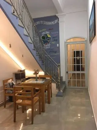 Shark Hotel - Hostel - İç Mekan