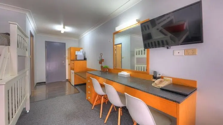 Shearing Shed Motor Inn - Oda