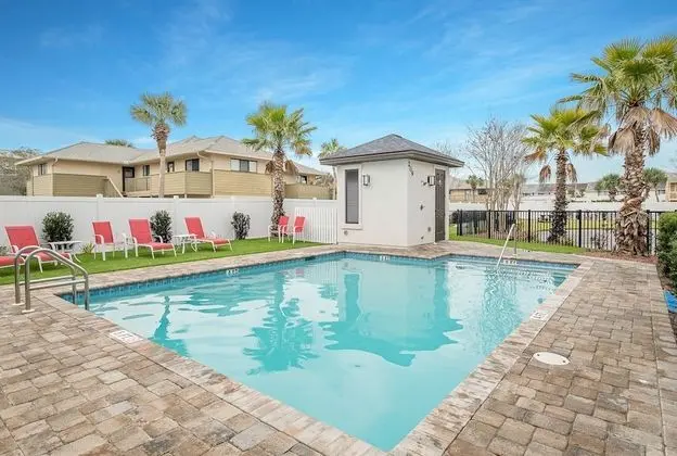 Shearwater Chateau Golf Cart Pool - Havuz
