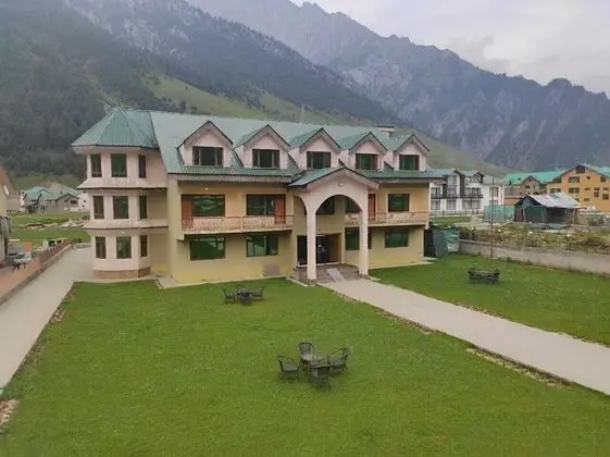 Hotel Sheen Sonmarg