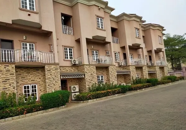 Sheer Luxury Apartments & Suites - 1