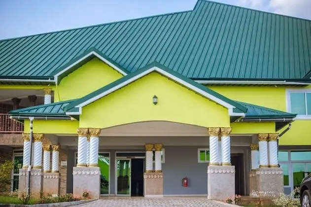 Sheilas Executive Hotel & Lodge - Dış Mekan
