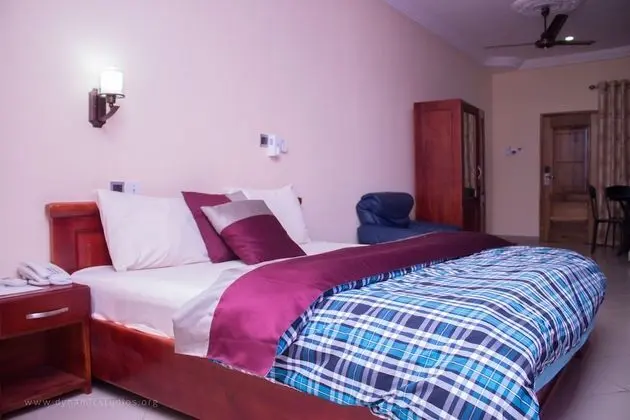 Sheilas Executive Hotel & Lodge - Oda