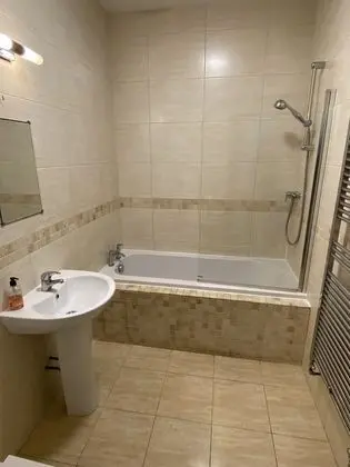 The Shelbourne Apartments