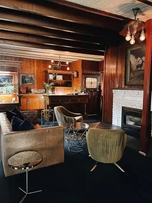 Shelburne Hotel - Lobi