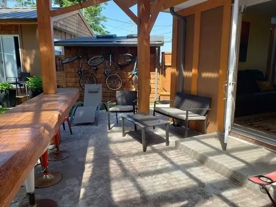 Shelter Bay Resort