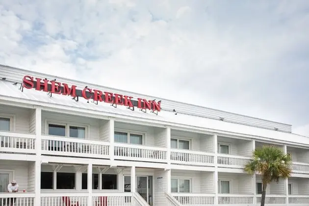 Shem Creek Inn - Öne Çıkan Resim