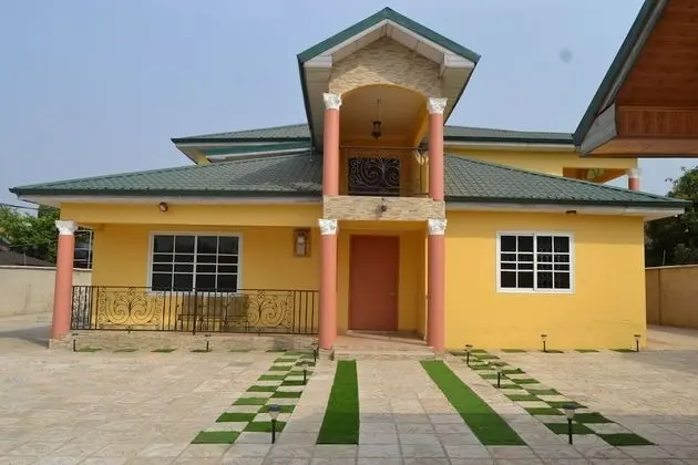 Shenocho Properties