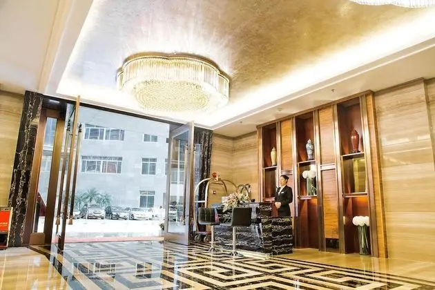 Shenzhen Fuqinglong Huatian Hotel - Lobi