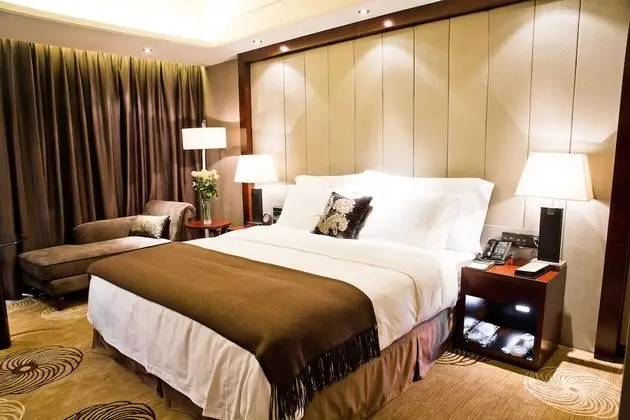 Shenzhen Fuqinglong Huatian Hotel - Oda